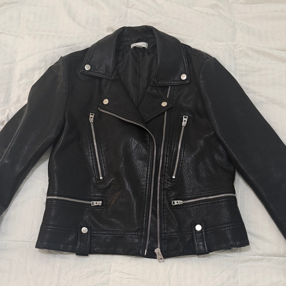 Topshop Fred Faux Leather Biker Jacket
 
BLACK, Size 10 US